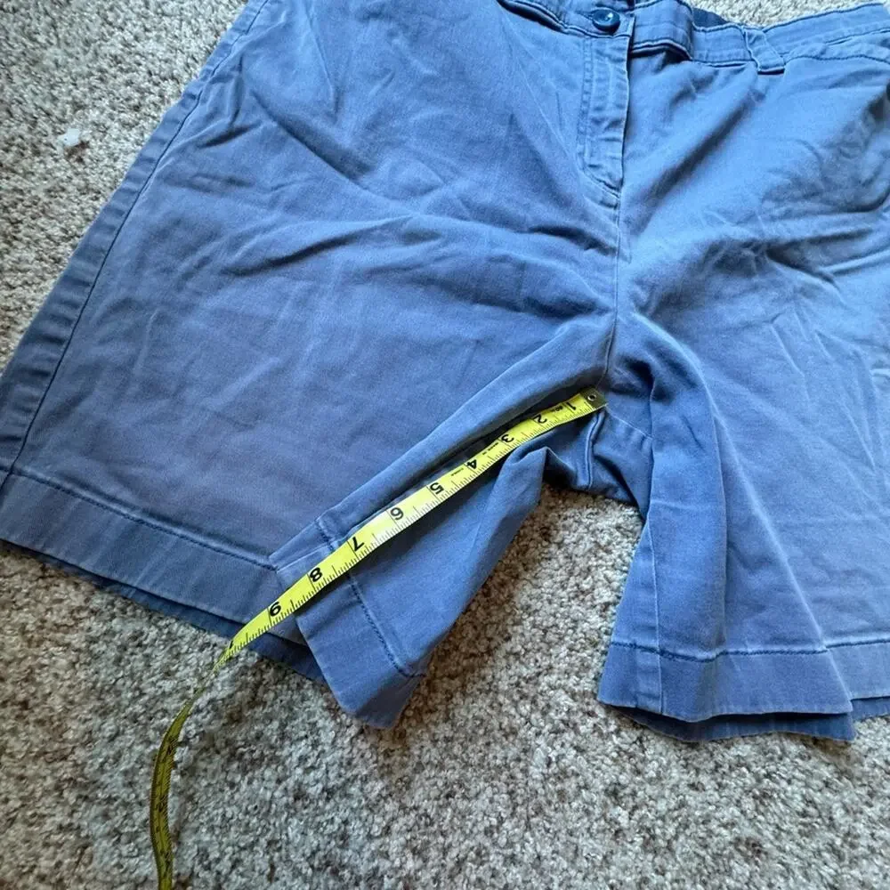 LL Bean Classic shorts, size 20 Women; comfort waistband; vintage early 2000's